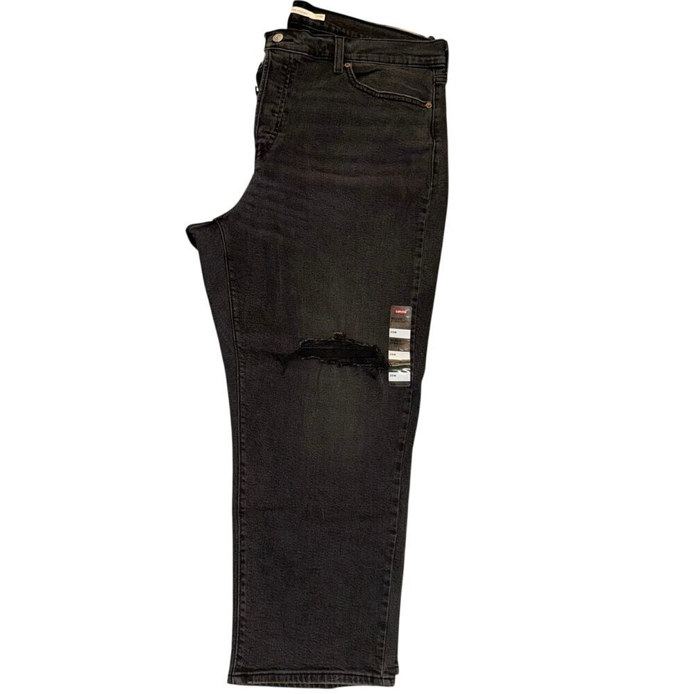 NWT Women’s Black Levi’s Wedgie‎ Straight Leg Distressed Jeans Size 20W - Picture 2 of 4